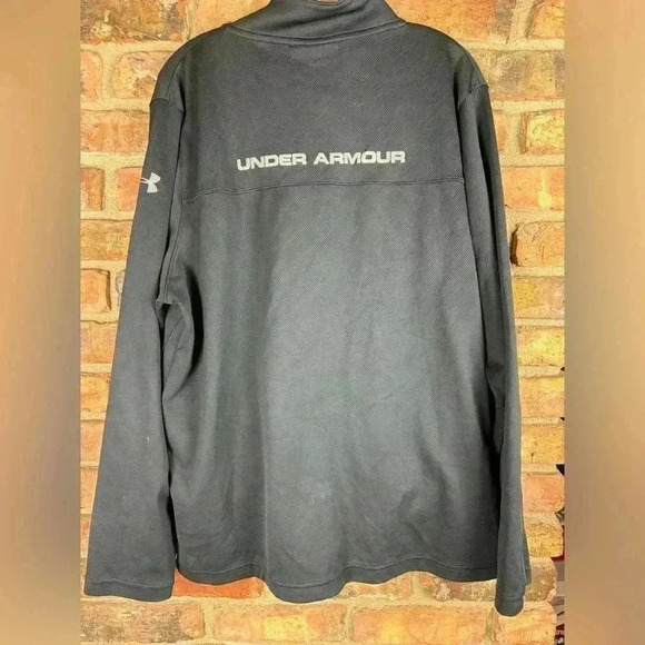 Under Armour full zip up - Picture 3 of 3